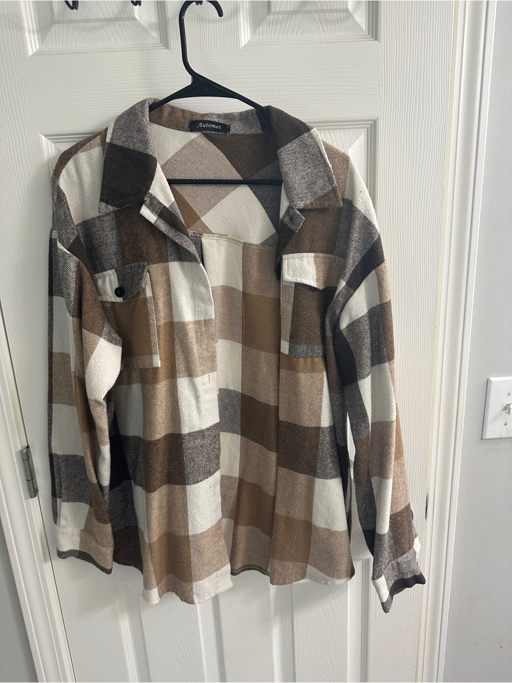 Autumnz Brown Plaid Button-Down Shirt Jacket